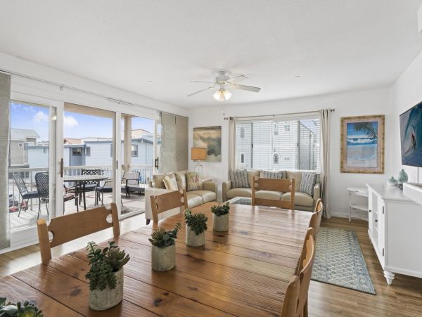Newport Beach Home 998433