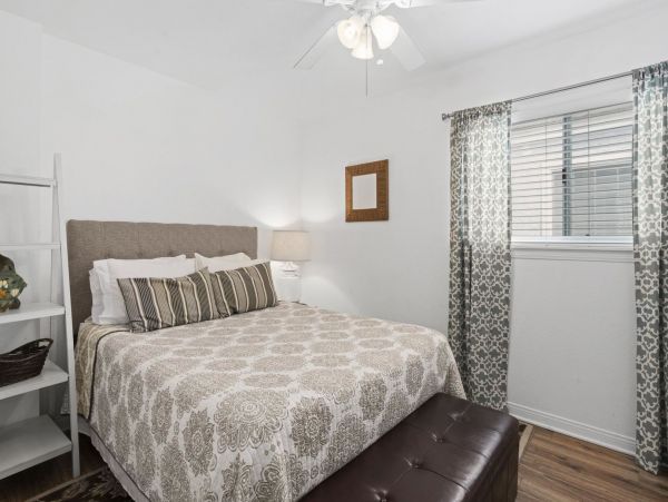 Newport Beach Home 998433