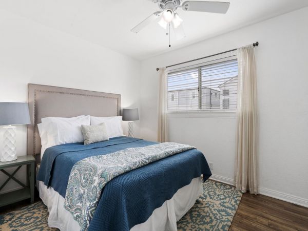 Newport Beach Home 998433