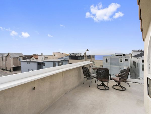 Newport Beach Home 998433