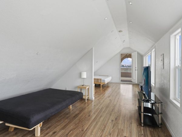 Newport Beach Home 998433