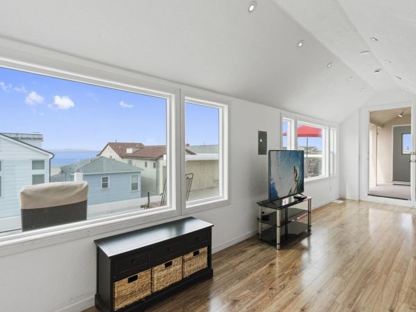 Newport Beach Home 998433