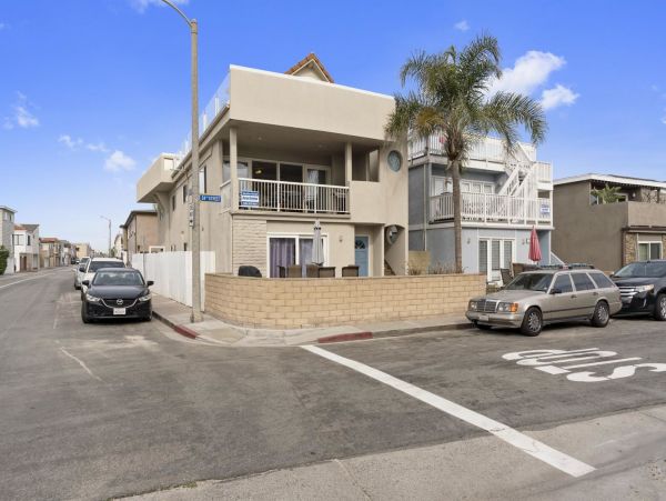 Newport Beach Home 998433