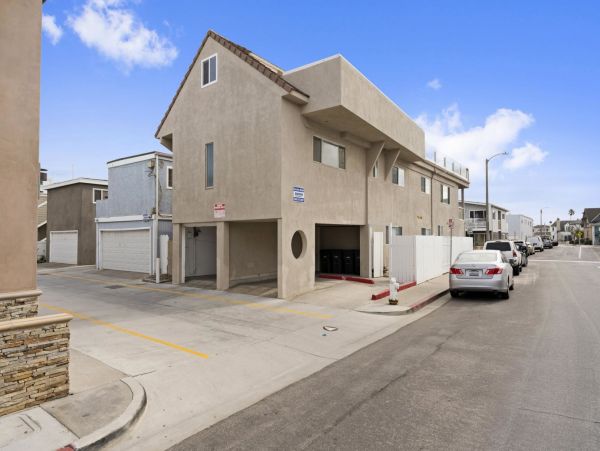 Newport Beach Home 998433