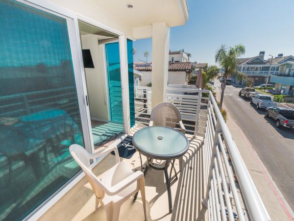 Newport Beach Condo 998434