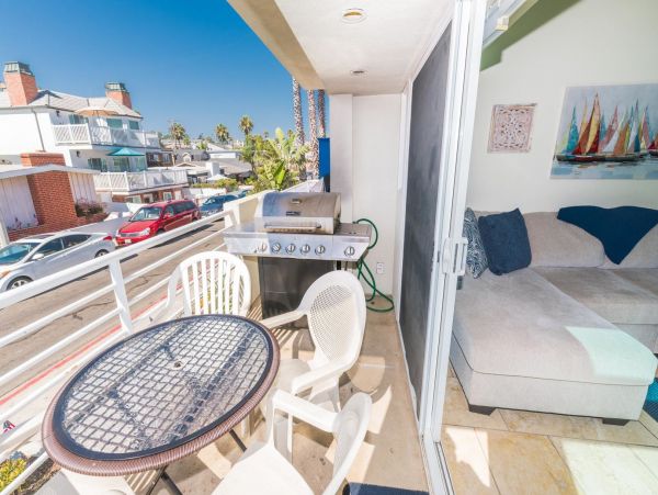 Newport Beach Condo 998434