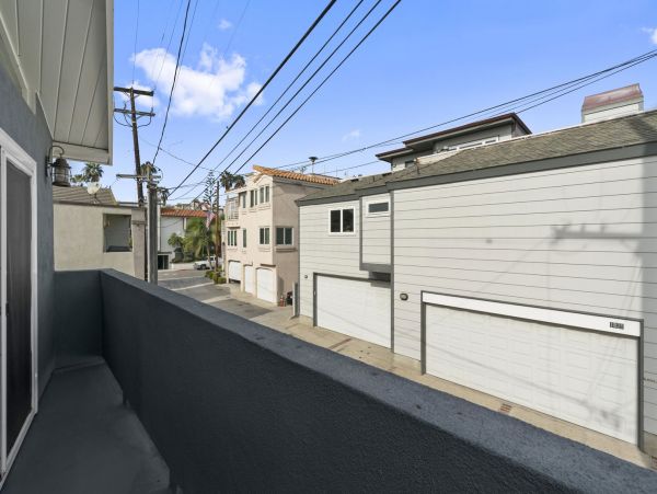 Newport Beach Condo 998435
