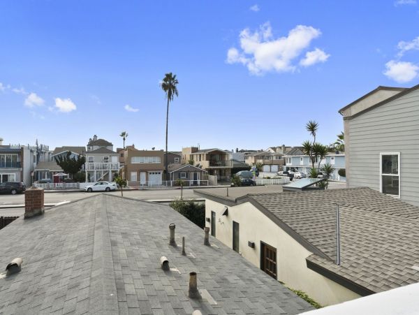 Newport Beach Condo 998435