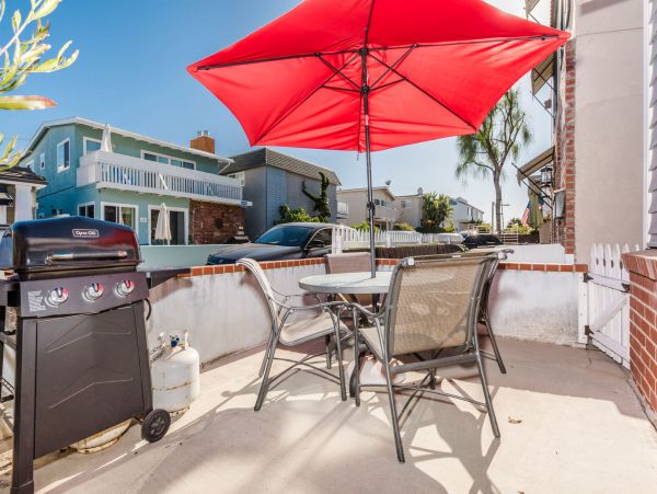 Newport Beach Home 998437