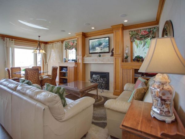 Newport Beach Home 998438