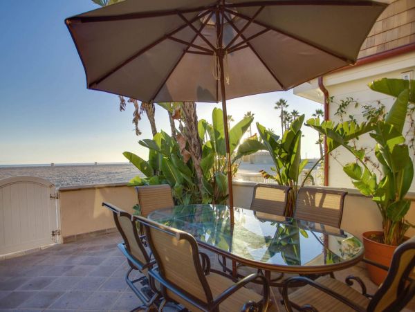 Newport Beach Home 998438