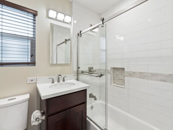 Newport Beach Condo 998439