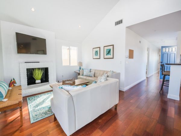 Newport Beach Home 998442
