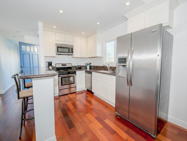 Newport Beach Home 998442