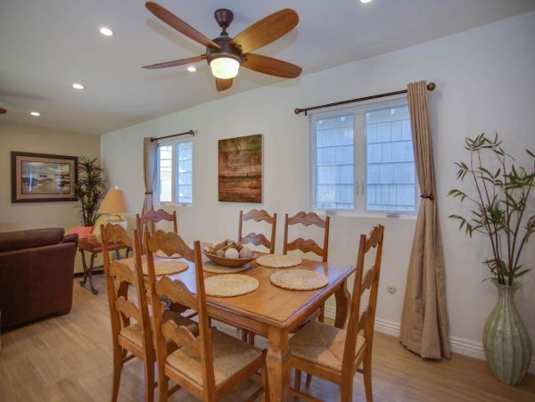 Newport Beach Condo 998443
