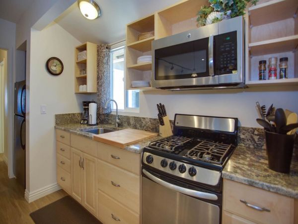 Newport Beach Condo 998443