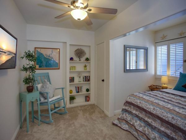 Newport Beach Condo 998443