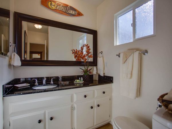 Newport Beach Condo 998443