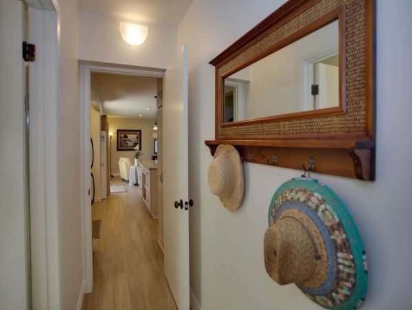 Newport Beach Condo 998443