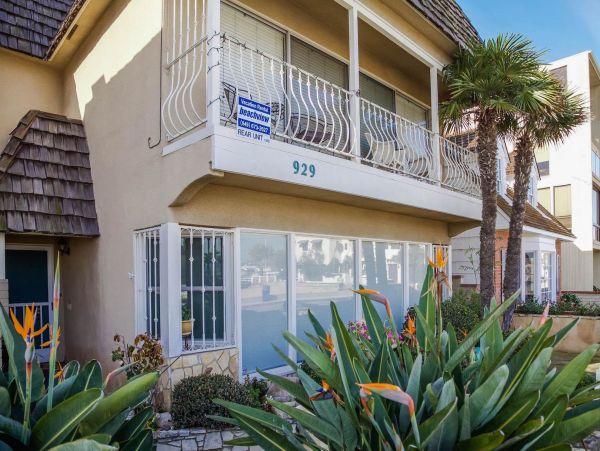 Newport Beach Condo 998443