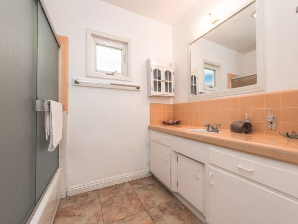 Newport Beach Home 998444