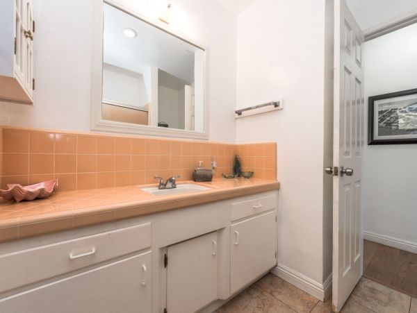Newport Beach Home 998444