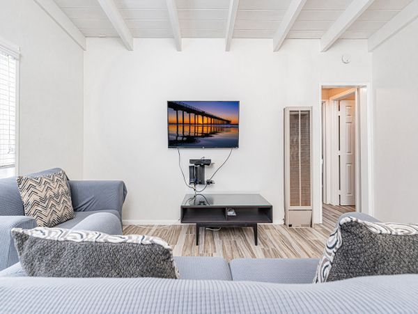 Newport Beach Home 998445