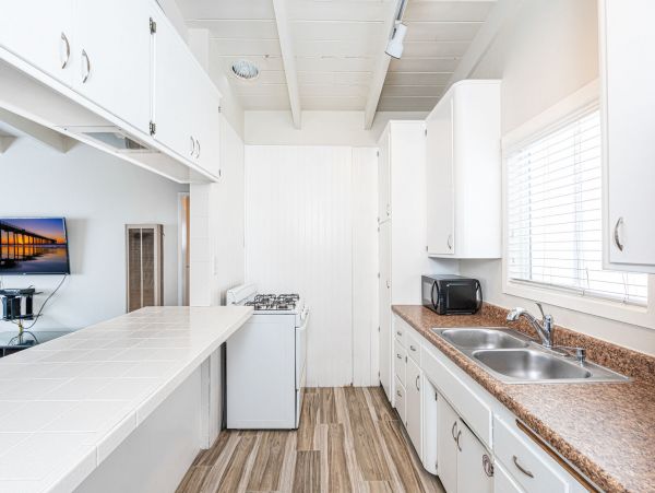 Newport Beach Home 998445