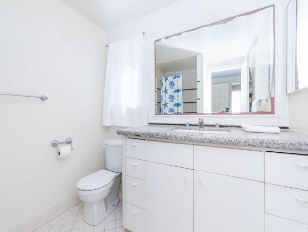 Newport Beach Home 998446