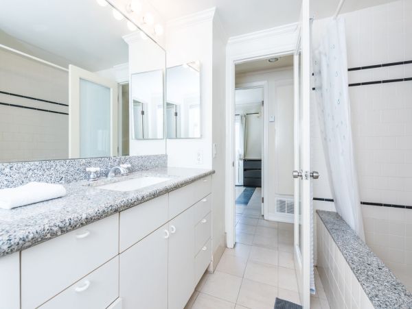 Newport Beach Home 998446