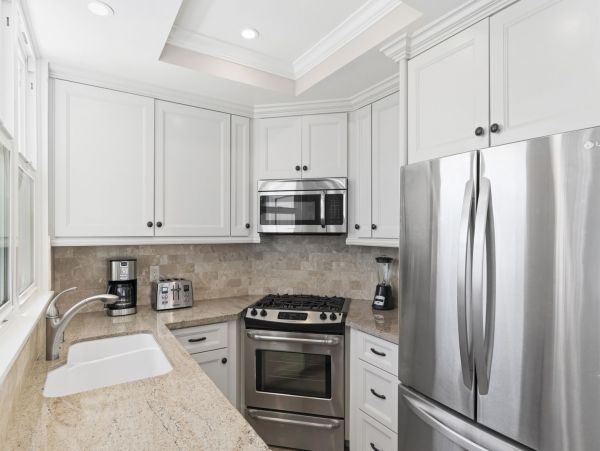 Newport Beach Home 998447