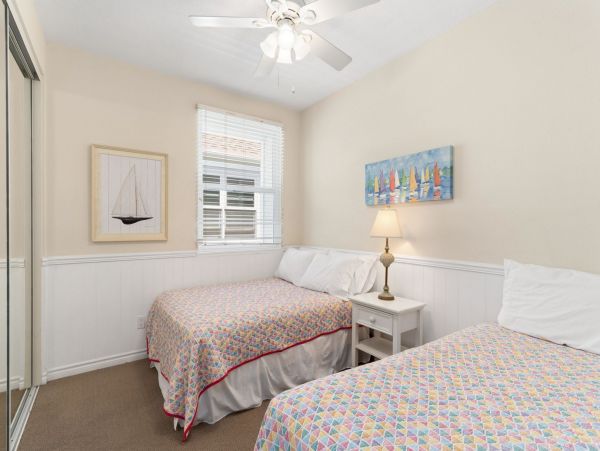 Newport Beach Home 998447