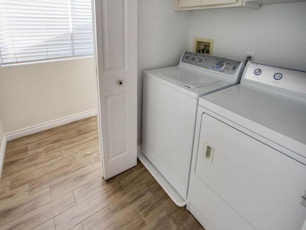 Newport Beach Home 998447