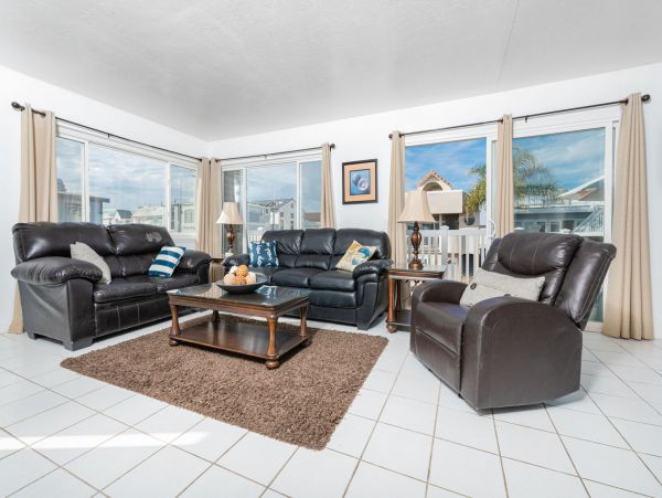 Newport Beach Home 998448