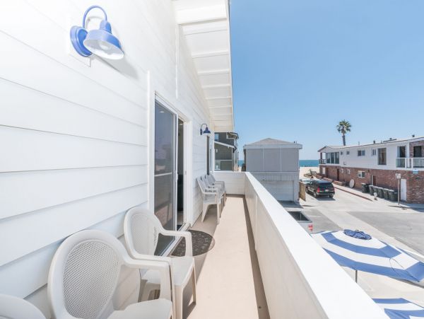 Newport Beach Home 998451