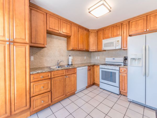 Newport Beach Home 998451