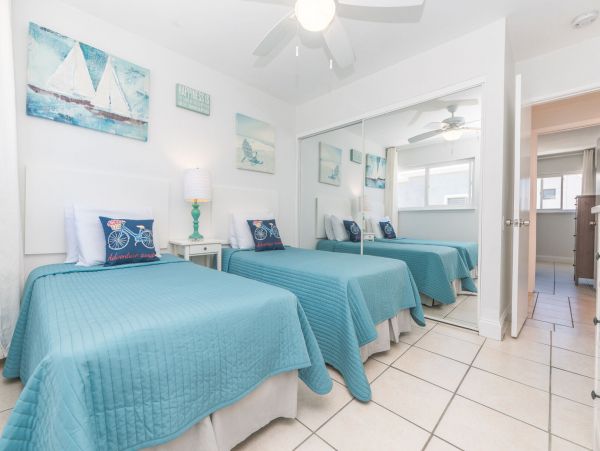 Newport Beach Home 998451