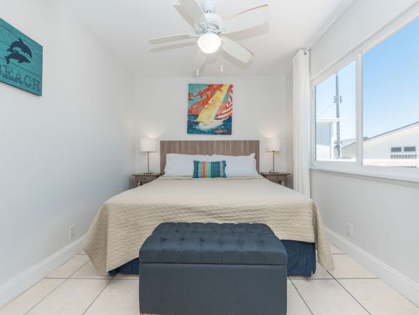 Newport Beach Home 998451
