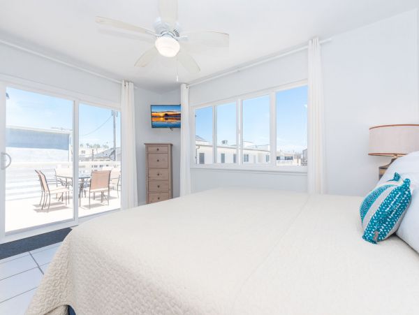 Newport Beach Home 998451