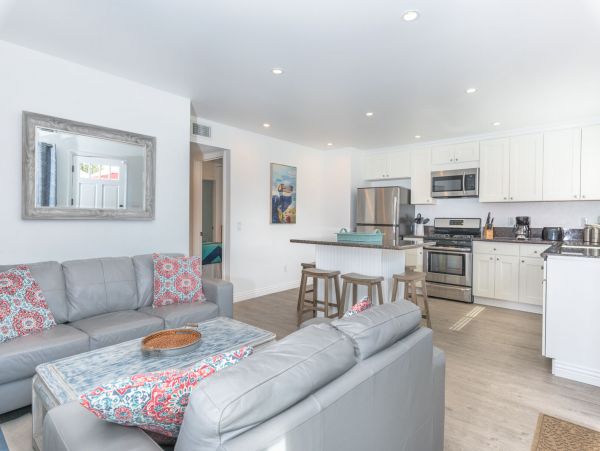 Newport Beach Home 998452