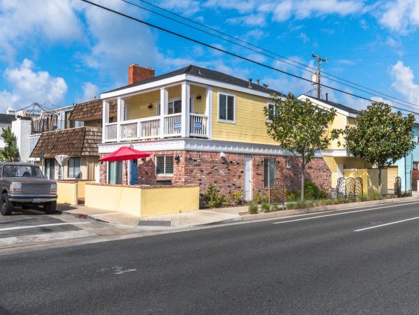 Newport Beach Home 998452