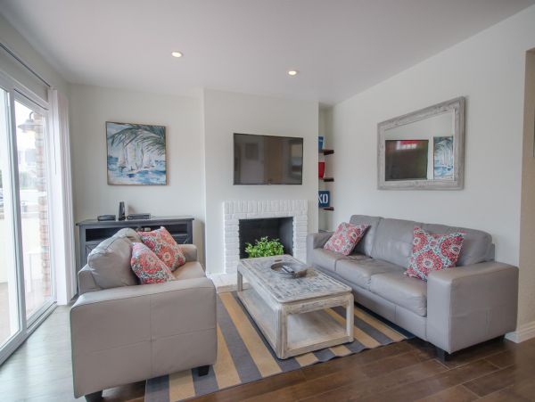 Newport Beach Home 998452