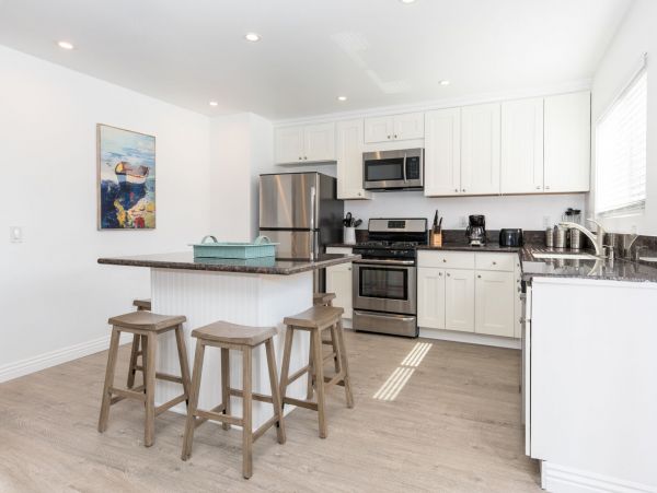 Newport Beach Home 998452