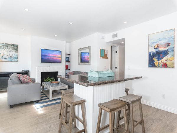 Newport Beach Home 998452