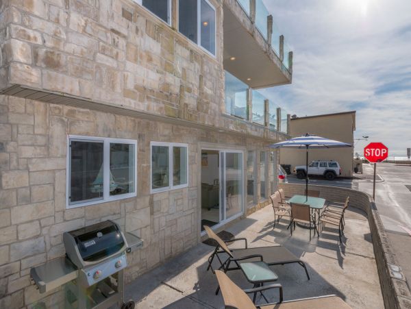 Newport Beach Home 998453