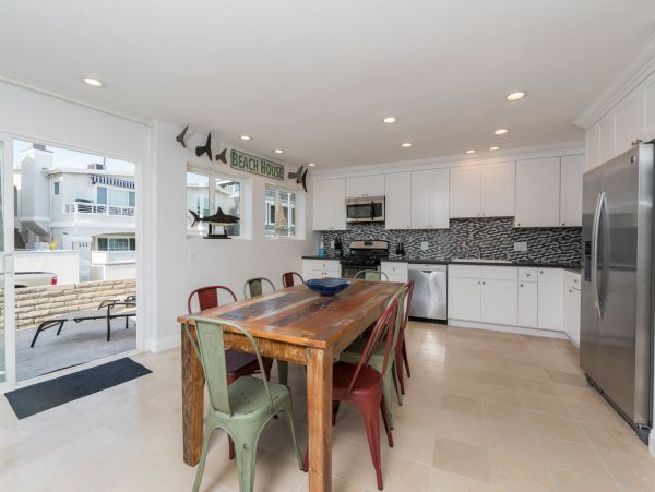 Newport Beach Home 998453