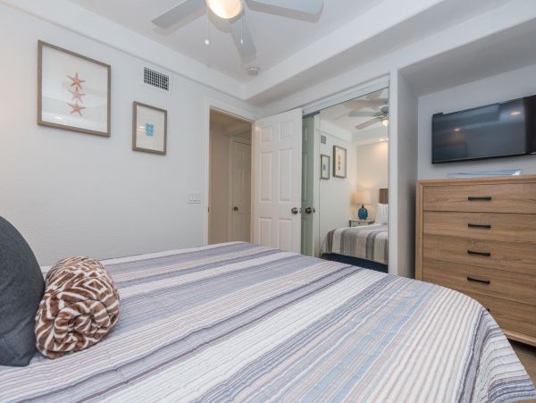 Newport Beach Home 998453