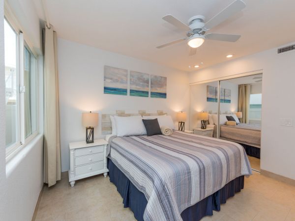 Newport Beach Home 998453