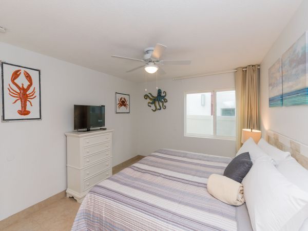 Newport Beach Home 998453