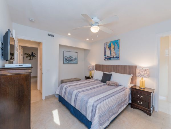 Newport Beach Home 998453